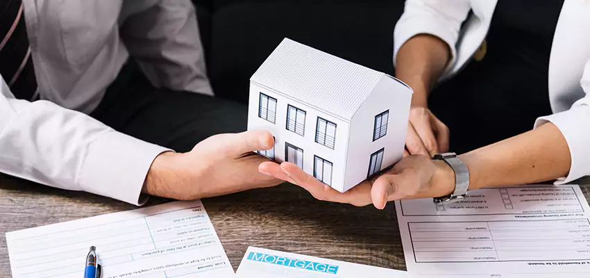 How We Determine Your Sell House for Cash Offer in Coram, New York?